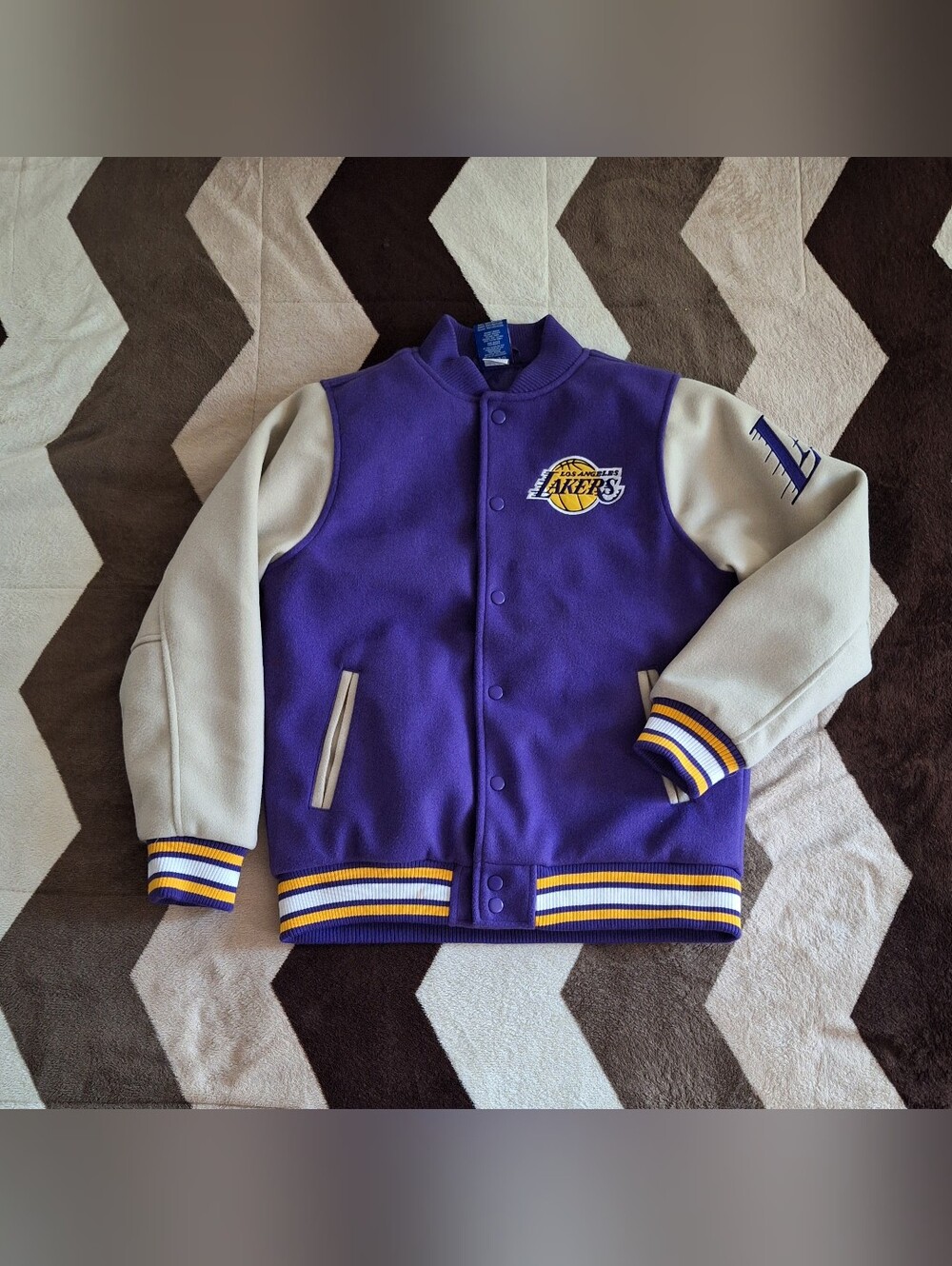 NBA Ultra Game Los Angeles Lakers Snap Up Jacket - Youth Size 14-16